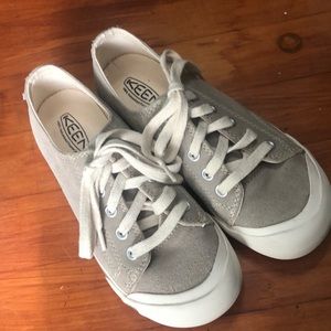 Keen Coronado II  Women’s size 7Suede Lace Up Lifestyle Sneakers Shoes